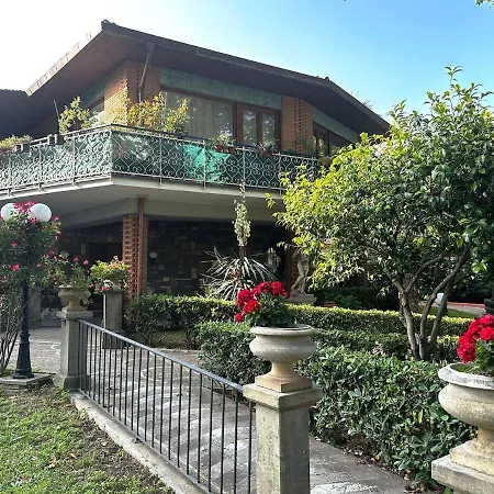 Lakehouse 72