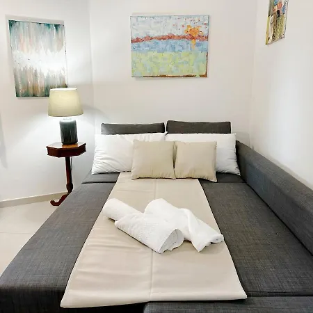 Lakehouse 72 Apartamento *